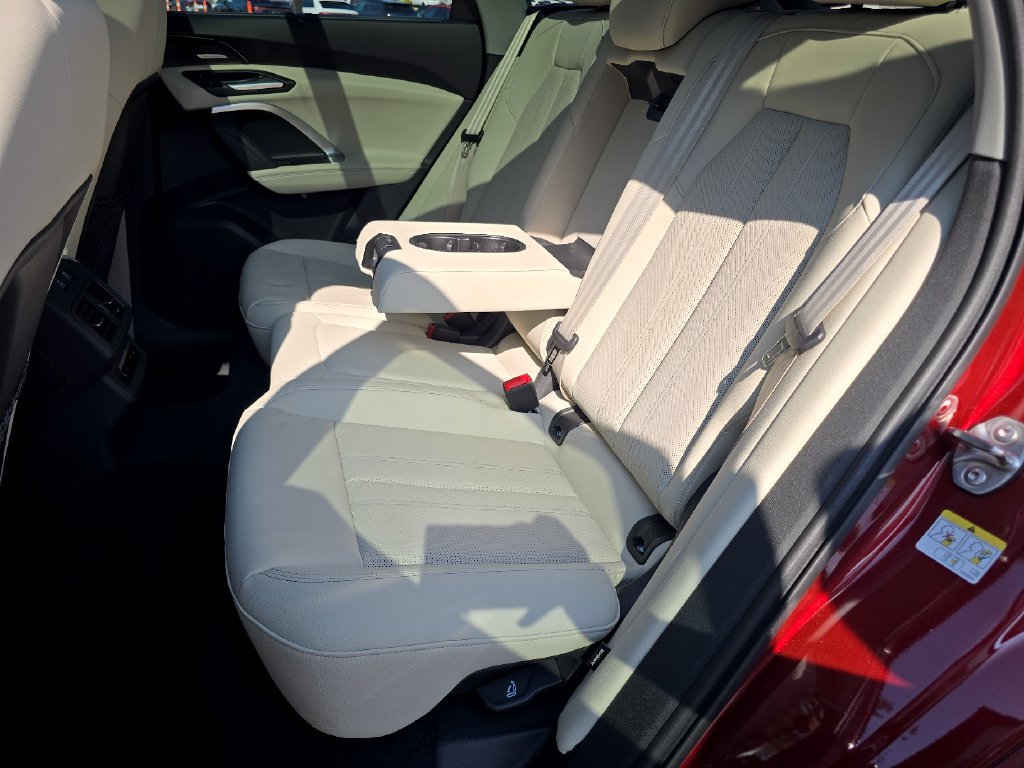 Certified 2025 Audi Q5 Prestige AWD/4WD image 16