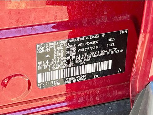 Used 2024 Toyota RAV4 XLE image 28