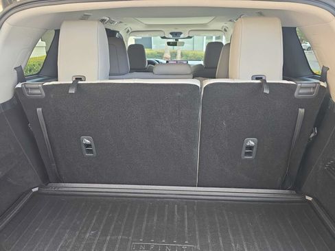 Certified 2026 INFINITI QX60 Luxe w/ Cargo Package FWD image 7