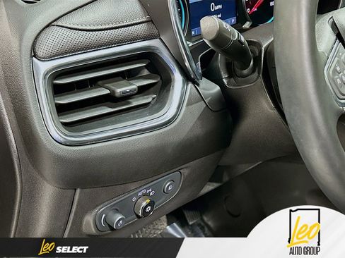 Certified 2024 Chevrolet Equinox Premier image 10