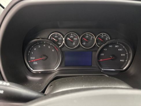 Used 2023 Chevrolet Suburban LS image 15