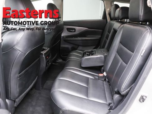 Used 2023 Nissan Murano SV image 22