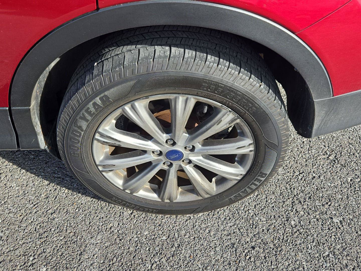 Used 2017 Ford Escape Titanium FWD image 11
