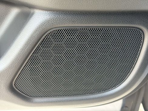 Used 2024 Honda Pilot Elite image 27