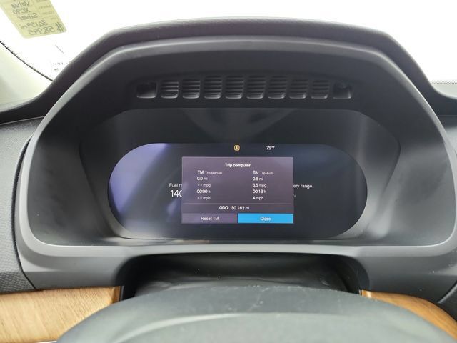 Certified 2025 Volvo XC90 T8 Plus w/ Protection Package Premier AWD/4WD image 30