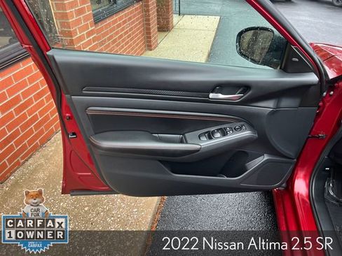 Used 2022 Nissan Altima 2.5 SR image 16