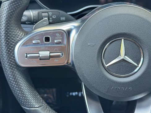 Used 2022 Mercedes-Benz GLC 300 image 20
