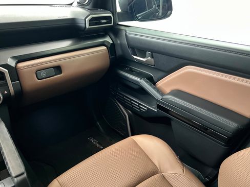 Used 2026 Toyota 4Runner Limited image 10