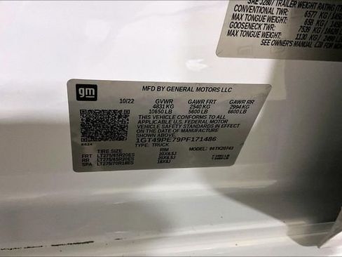 Used 2023 GMC Sierra 2500 AT4 w/ AT4 Preferred Package image 32