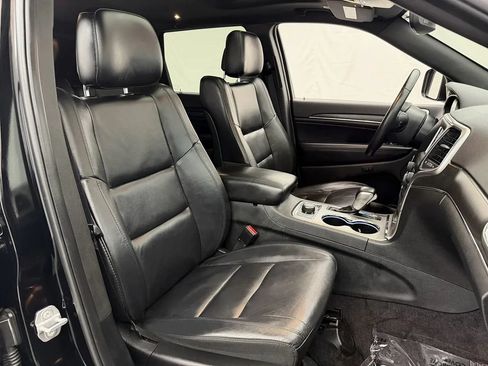 Used 2018 Jeep Grand Cherokee Limited AWD/4WD image 33
