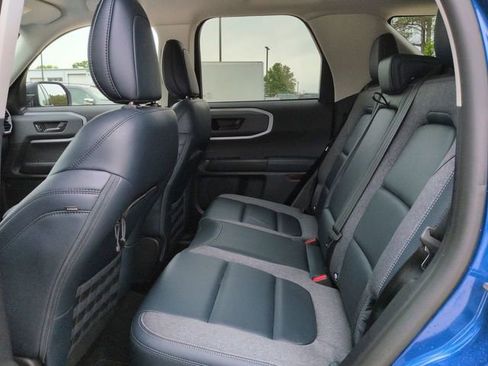 Certified 2023 Ford Bronco Sport Outer Banks AWD/4WD image 16