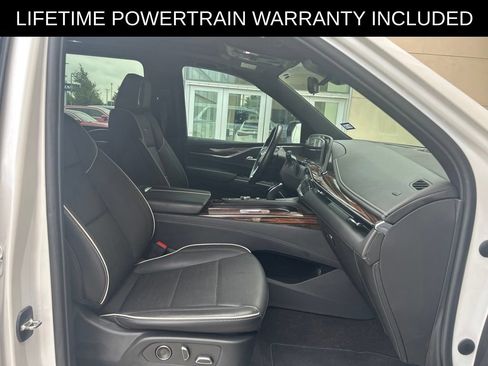 Used 2023 Cadillac Escalade ESV Premium Luxury w/ Performance Package AWD/4WD image 14