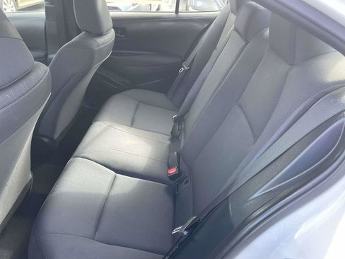 Used 2025 Toyota Corolla LE FWD image 22