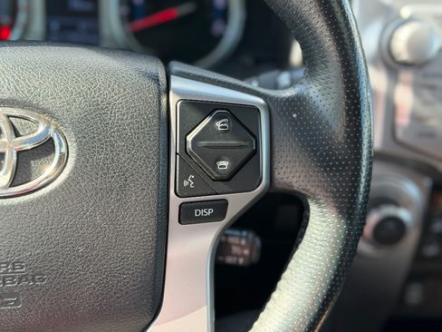 Used 2018 Toyota 4Runner Limited AWD/4WD image 11