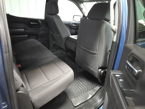 Used 2024 Chevrolet Silverado 1500 Custom Trail Boss w/ LPO, Dark Essentials Package image 17