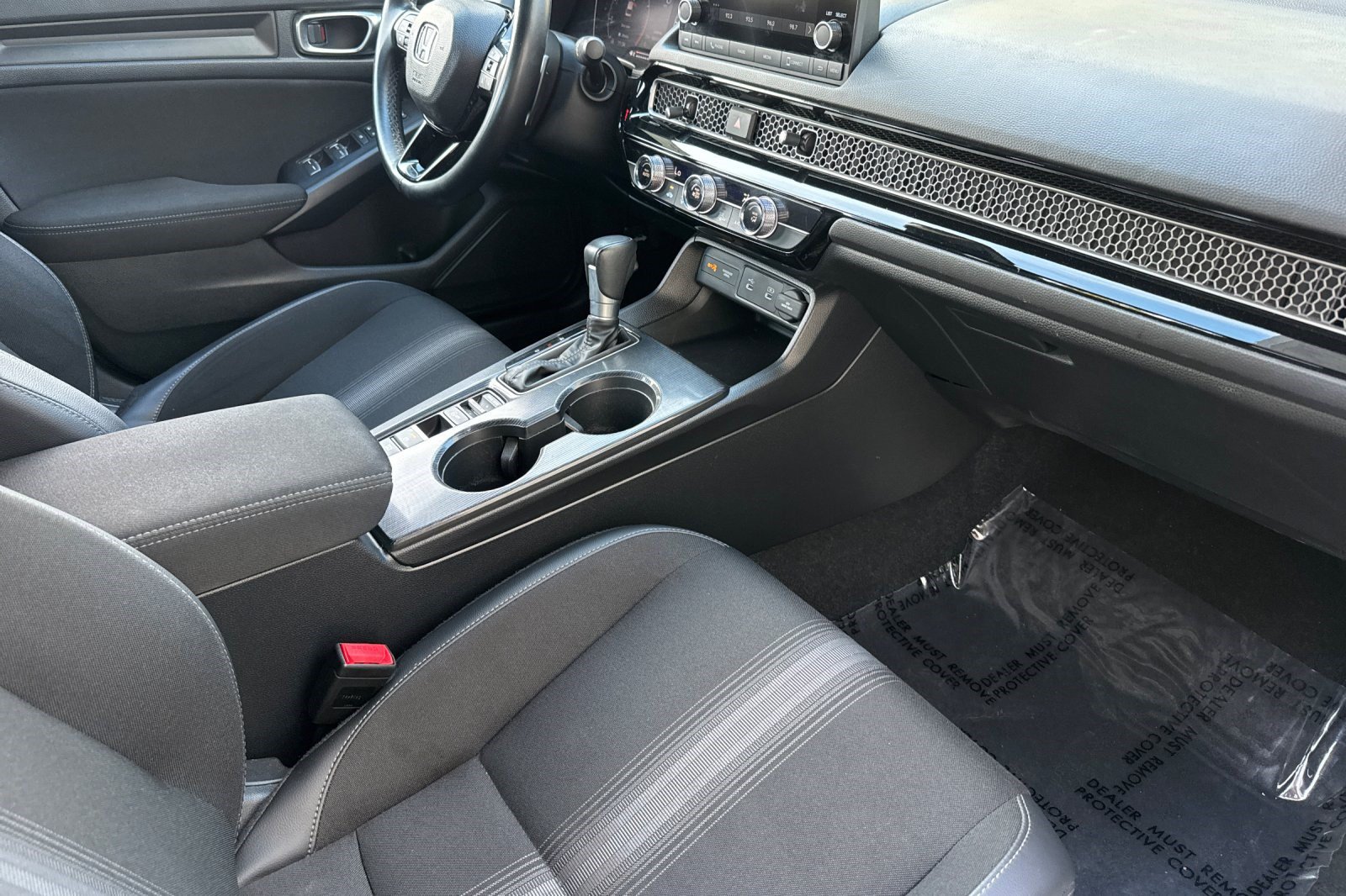 Used 2025 Honda Civic Sport image 32