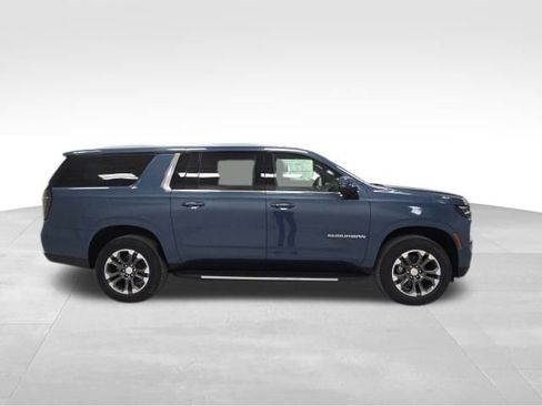 New 2026 Chevrolet Suburban LT w/ Comfort Package image 6