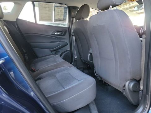 Used 2024 Chevrolet Trax LS w/ LS Convenience Package image 23