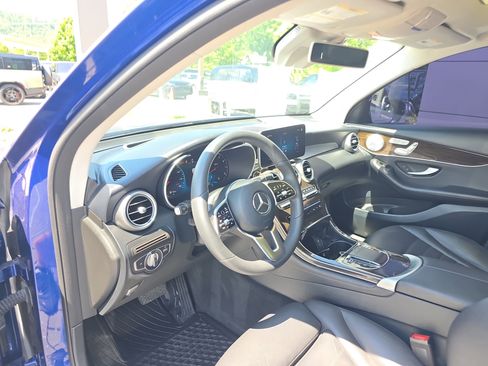 Used 2020 Mercedes-Benz GLC 300 4MATIC image 23