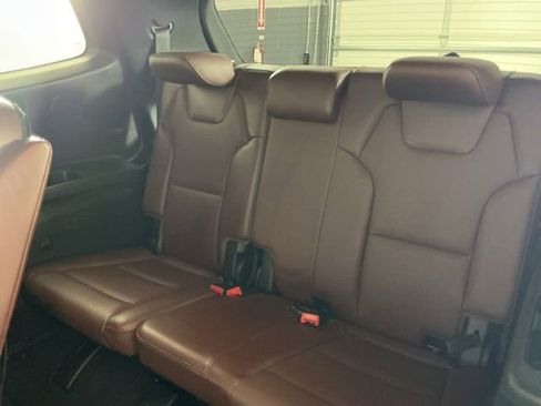 Used 2024 Kia Telluride SX Prestige AWD/4WD image 30