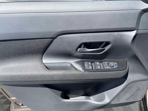 New 2026 Nissan Kicks S FWD image 17