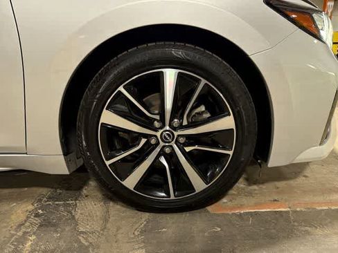 Used 2023 Nissan Maxima SV FWD image 10