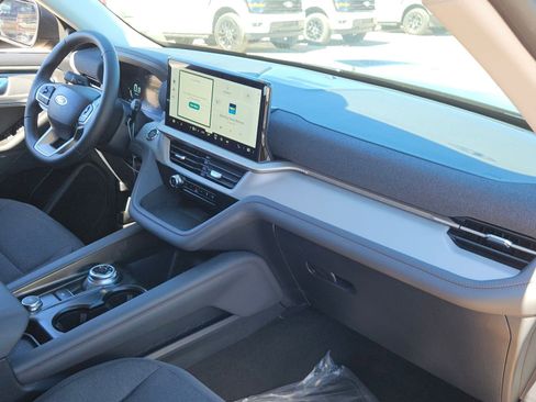 New 2026 Ford Explorer Active RWD image 26