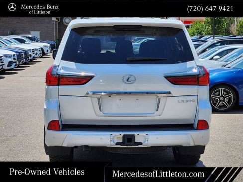 Used 2019 Lexus LX 570 4WD w/ Luxury Package image 6