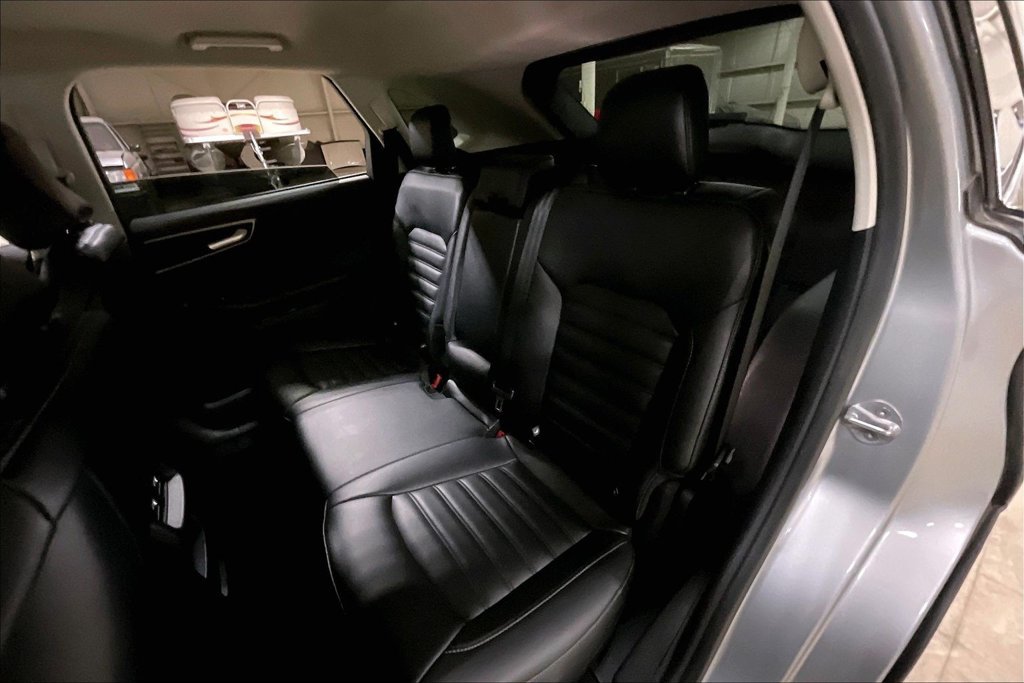 Certified 2024 Ford Edge SEL AWD/4WD image 24
