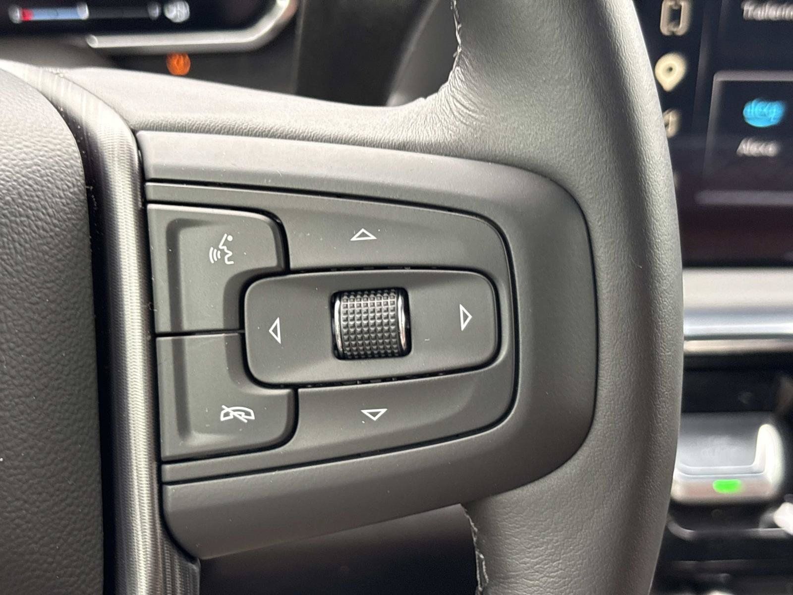 Used 2025 GMC Sierra 2500 Denali Ultimate AWD/4WD image 21