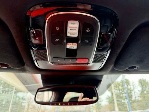 Used 2020 Hyundai Santa Fe SEL image 45