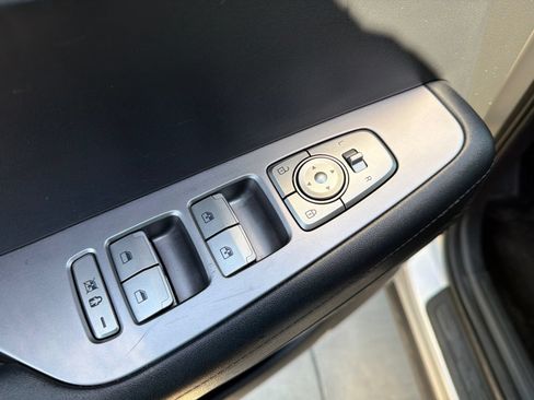 Used 2024 Hyundai Palisade SEL FWD image 15