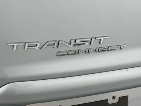 Used 2022 Ford Transit Connect XLT FWD image 24