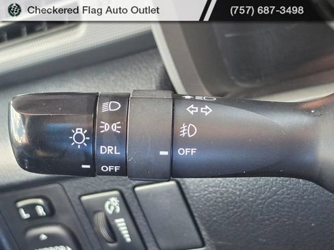 Used 2018 Toyota 4Runner SR5 Premium AWD/4WD image 31