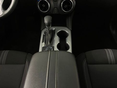 Used 2024 Chevrolet Blazer LT image 14