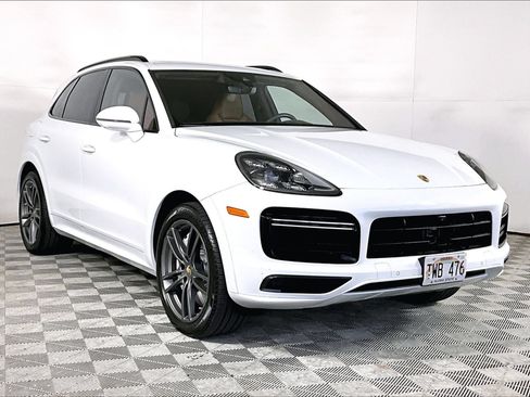 Certified 2019 Porsche Cayenne Turbo AWD/4WD image 7