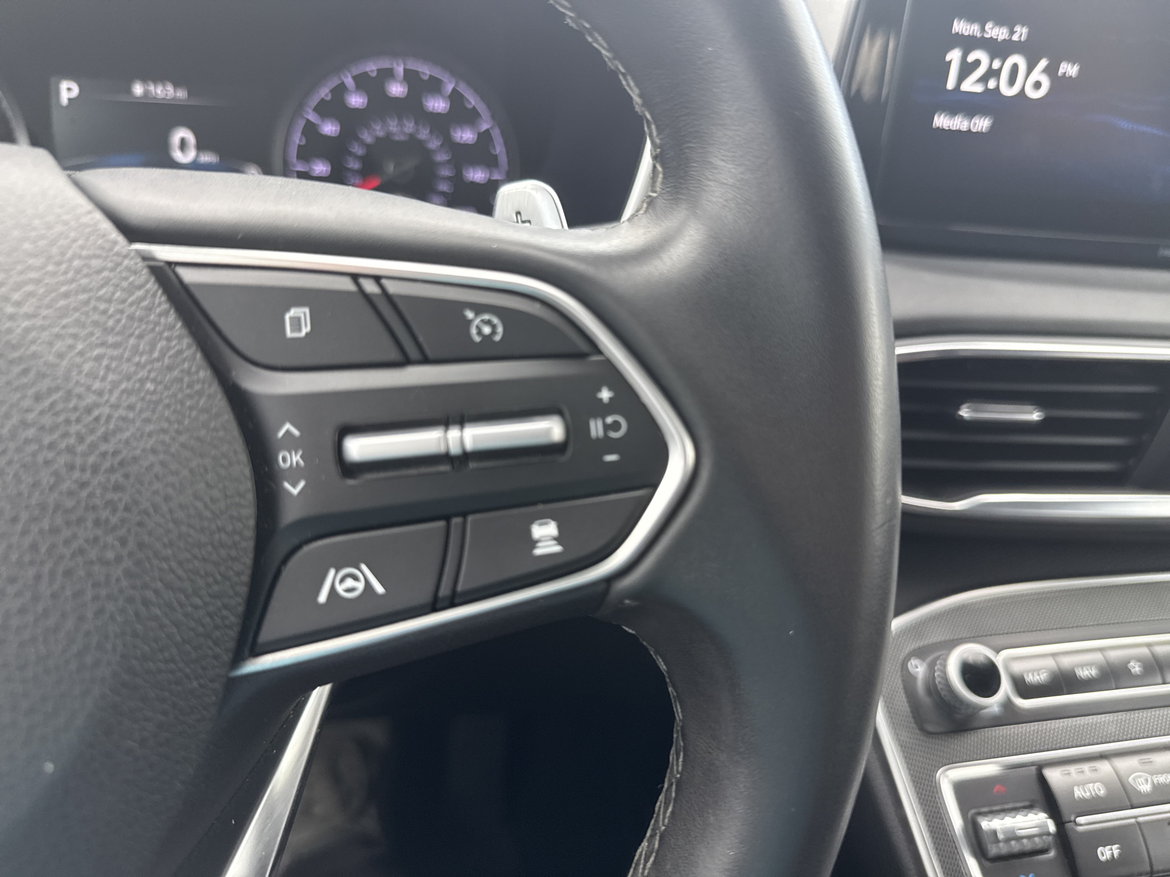 Used 2023 Hyundai Santa Fe SEL AWD/4WD image 20
