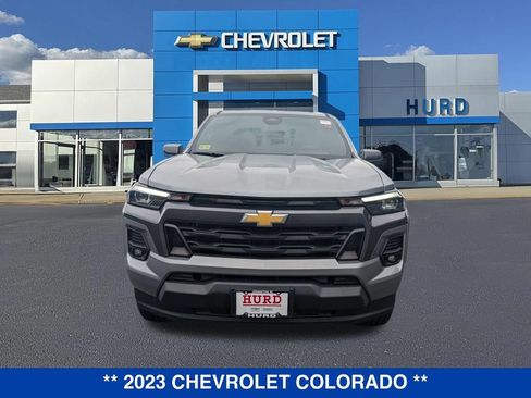 Used 2023 Chevrolet Colorado LT w/ LT Convenience Package III AWD/4WD image 9