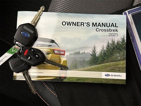 Used 2021 Subaru Crosstrek 2.0i Premium image 23