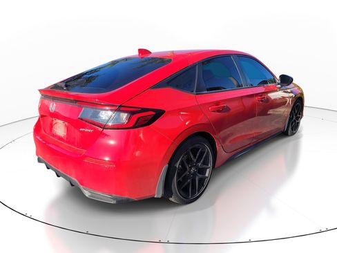 Used 2023 Honda Civic Sport image 7