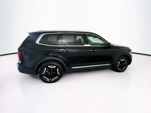 Used 2025 Kia Telluride S FWD image 10