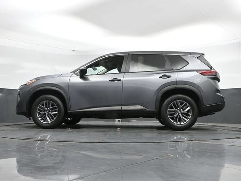 Used 2024 Nissan Rogue S AWD/4WD image 44
