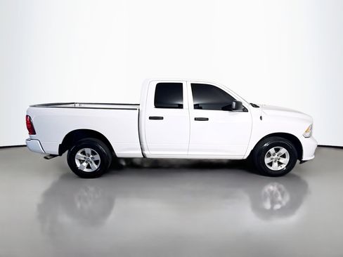 Used 2018 RAM 1500 Express image 11