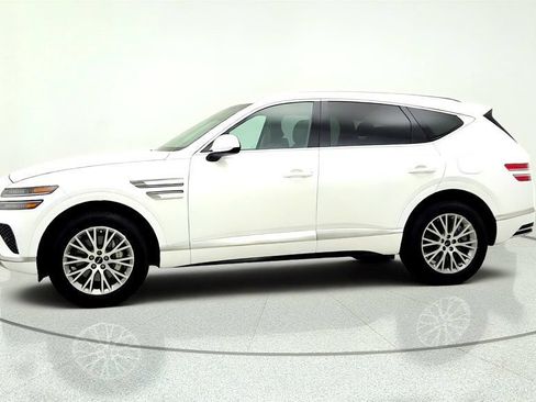 Used 2025 Genesis GV80 2.5T AWD/4WD image 8