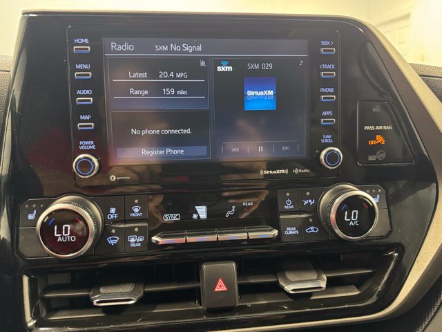 Used 2022 Toyota Highlander XLE AWD/4WD image 21
