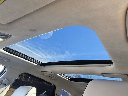 Used 2024 Genesis GV80 3.5T w/ Prestige Package image 33