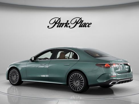 Used 2026 Mercedes-Benz E 350 Sedan image 12