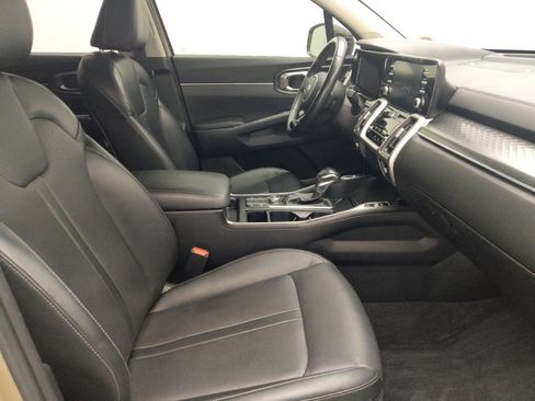 Used 2021 Kia Sorento S w/ Panoramic Sunroof Package FWD image 21