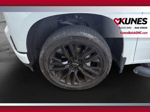 Used 2020 Chevrolet Silverado 1500 RST w/ Rally Edition AWD/4WD image 13