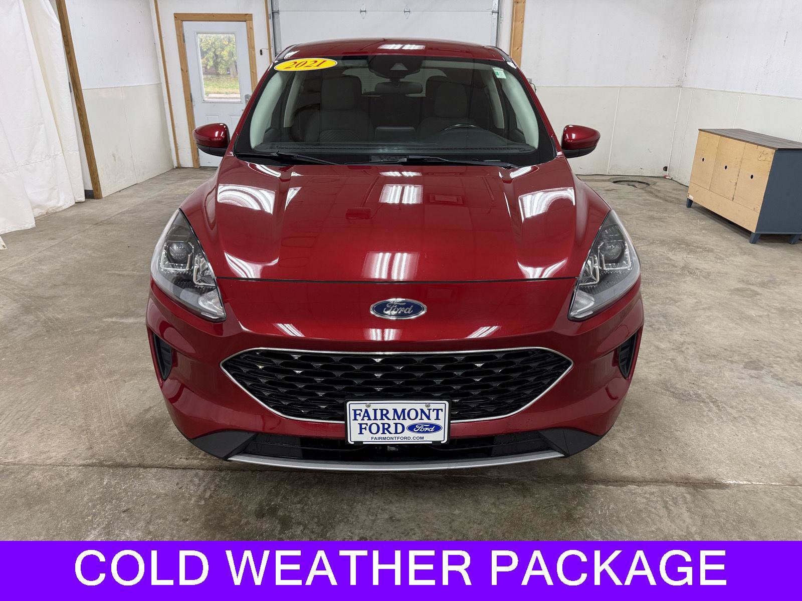 Used 2021 Ford Escape SE w/ Convenience Package AWD/4WD image 3
